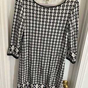 Sophie Max Black and White Geometric Long Sleeve Dress